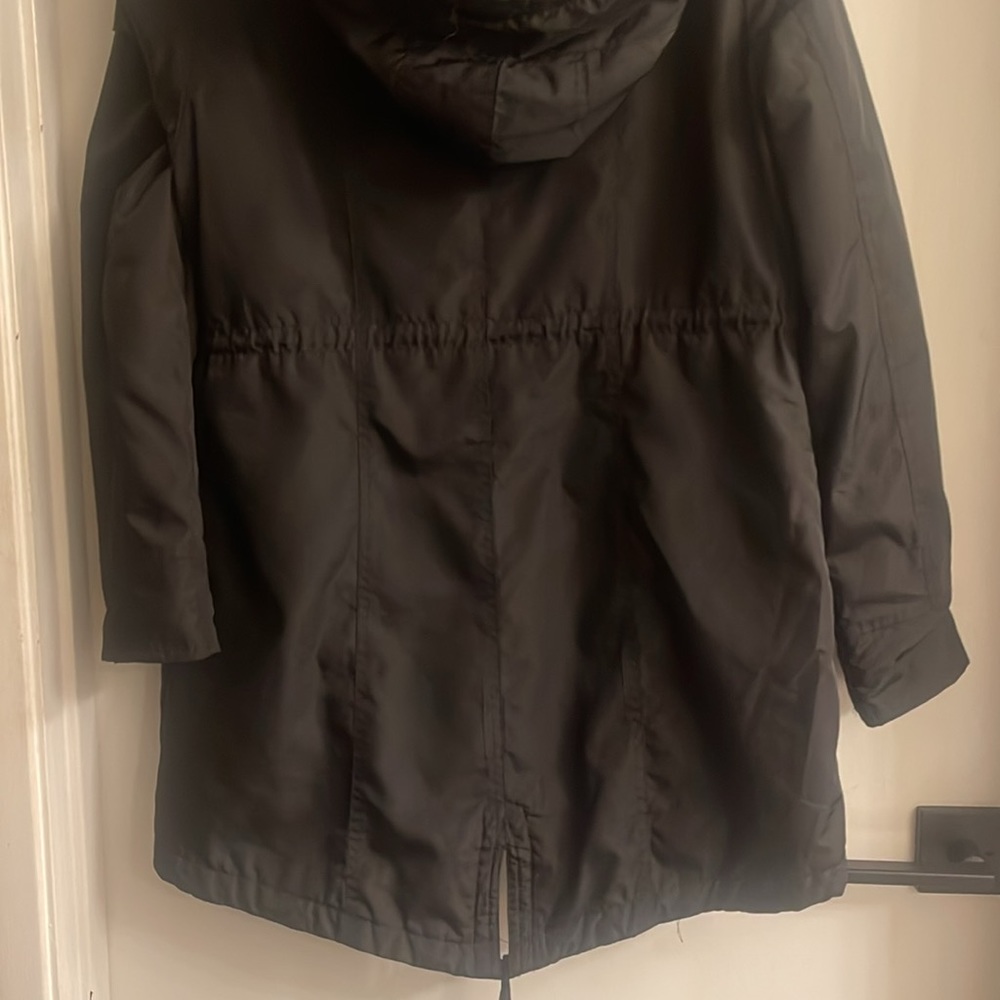 Black Women’s Hooded Parka Jacket with Leopard Lining - Picture 7 of 8